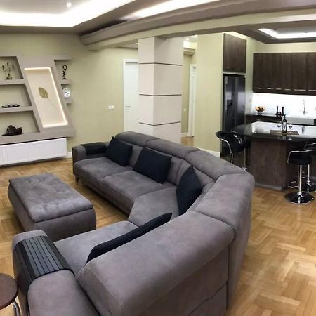 Finer Things Flisvos Beach Condo In Palaio Faliro Ateny Zewnętrze zdjęcie