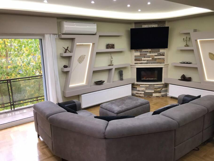 Finer Things Flisvos Beach Condo In Palaio Faliro Ateny Zewnętrze zdjęcie