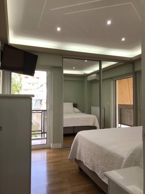 Finer Things Flisvos Beach Condo In Palaio Faliro Ateny Zewnętrze zdjęcie